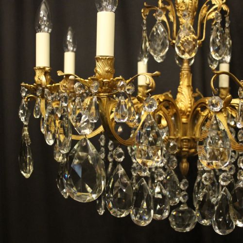 ITALIAN 8 LIGHT GILDED BRONZE CRYSTAL ANTIQUE CHANDELIER - ADDITIONAL PHOTO 2