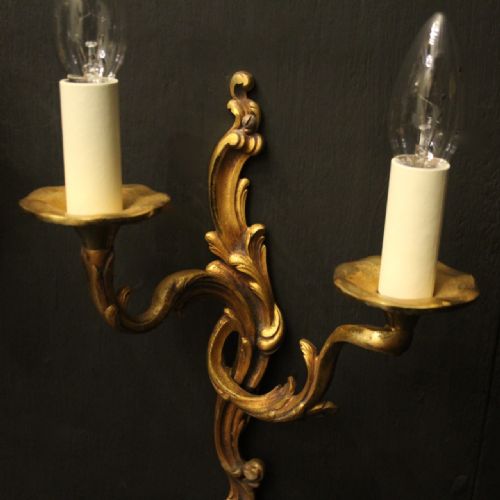 FRENCH PAIR OF BRONZE ANTIQUE WALL LIGHTS - ADDITIONAL PHOTO 2