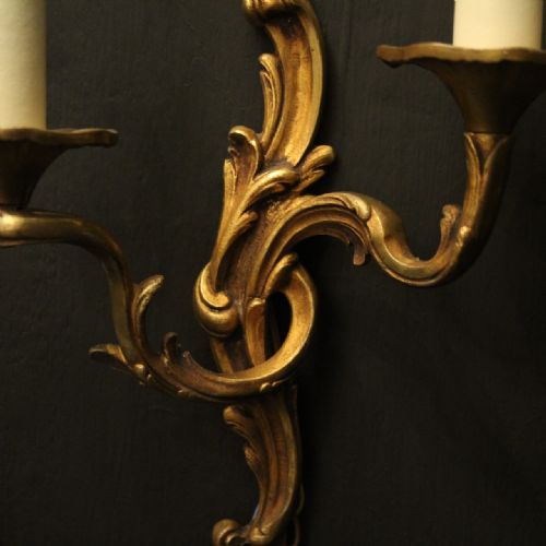 FRENCH PAIR OF BRONZE ANTIQUE WALL LIGHTS - ADDITIONAL PHOTO 8