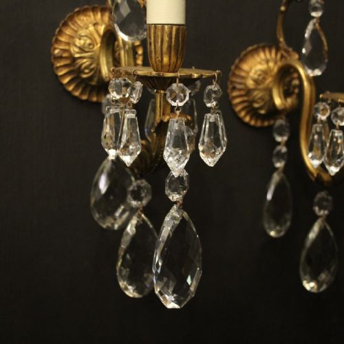 FRENCH PAIR OF GILDED BRONZE TWIN ARM WALL LIGHTS - ADDITIONAL PHOTO 3