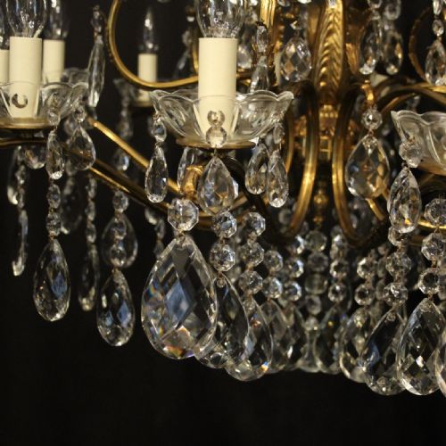 ITALIAN 18 LIGHT GILDED BRASS ANTIQUE CHANDELIER - ADDITIONAL PHOTO 2