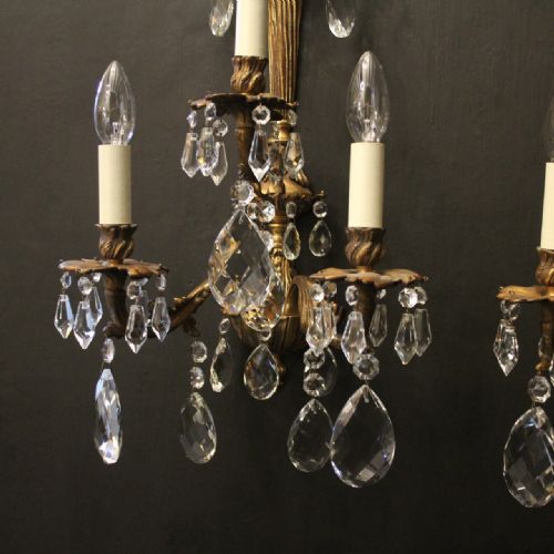 FRENCH PAIR OF BRONZE CRYSTAL TRIPLE ARM WALL LIGHTS - ADDITIONAL PHOTO 5