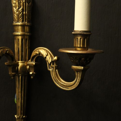 FRENCH PAIR OF GILDED BRONZE ANTIQUE WALL LIGHTS - ADDITIONAL PHOTO 7