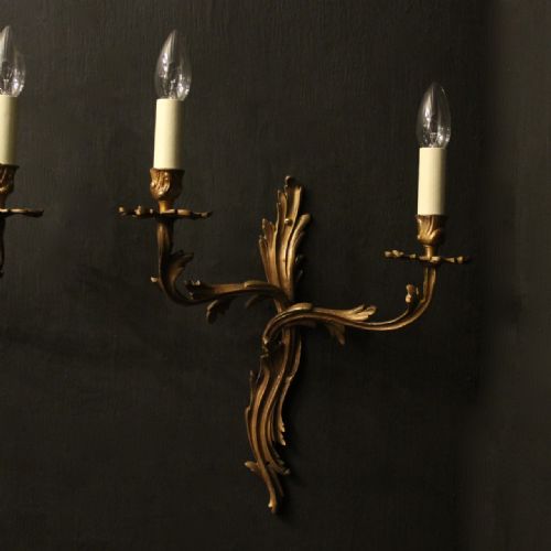 FRENCH PAIR OF BRONZE ANTIQUE WALL SCONCES - ADDITIONAL PHOTO 1