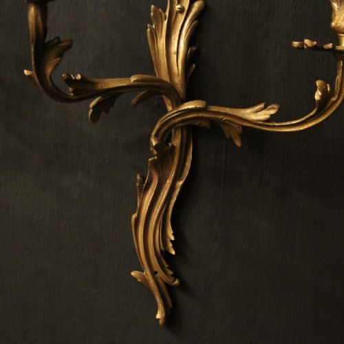 FRENCH PAIR OF BRONZE ANTIQUE WALL SCONCES - ADDITIONAL PHOTO 5