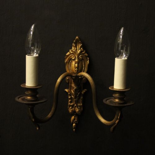 FRENCH PAIR OF GILDED TWIN ARM ANTIQUE WALL LIGHTS - ADDITIONAL PHOTO 1