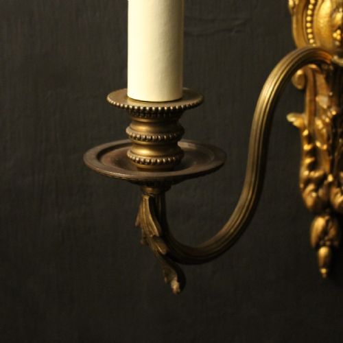 FRENCH PAIR OF GILDED TWIN ARM ANTIQUE WALL LIGHTS - ADDITIONAL PHOTO 5