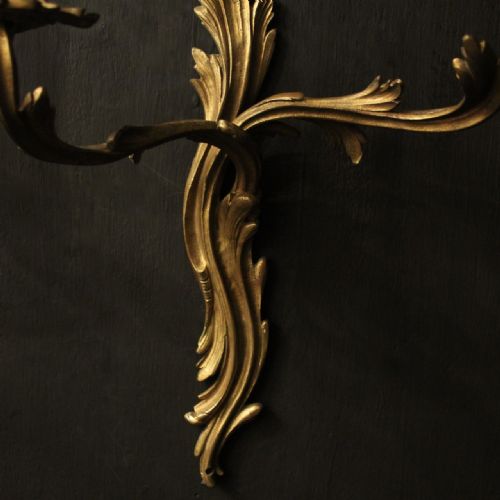 FRENCH PAIR OF BRONZE ANTIQUE WALL SCONCES - ADDITIONAL PHOTO 7
