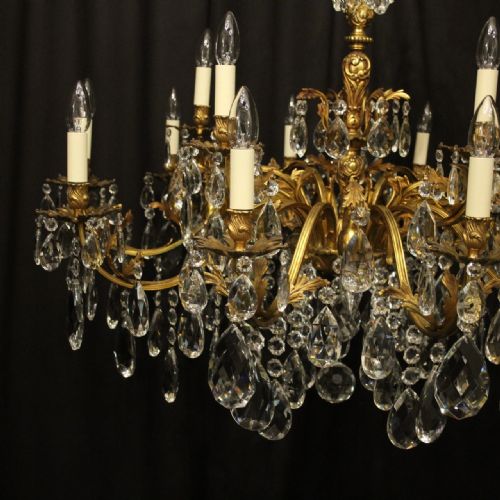 ITALIAN GILDED BRONZE CRYSTAL 20 LIGHT ANTIQUE CHANDELIER - ADDITIONAL PHOTO 1