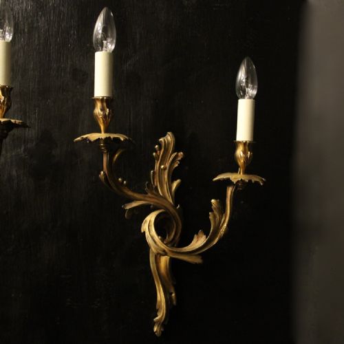 FRENCH PAIR OF BRONZE ANTIQUE WALL SCONCES - ADDITIONAL PHOTO 1