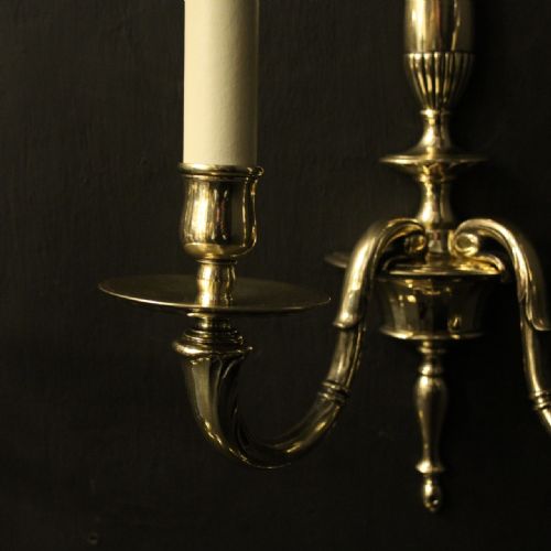 ENGLISH SET OF 4 BRASS TWIN ARM ANTIQUE WALL LIGHTS - ADDITIONAL PHOTO 4