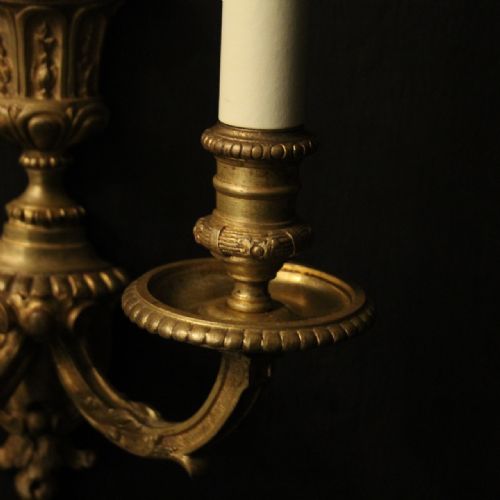 FRENCH PAIR OF GILDED BRONZE TWIN ARM WALL SCONCES - ADDITIONAL PHOTO 4