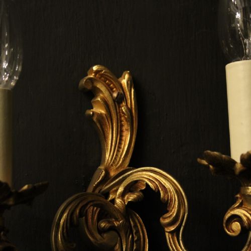 FRENCH SET OF 4 GILDED OPPOSING TWIN ARM WALL LIGHTS - ADDITIONAL PHOTO 8