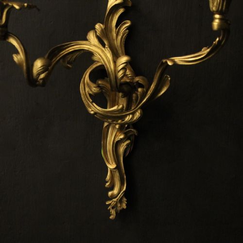 FRENCH PAIR OF BRONZE ANTIQUE WALL SCONCES - ADDITIONAL PHOTO 4