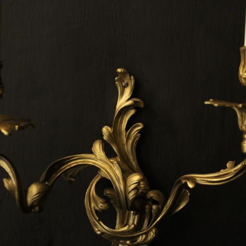 FRENCH PAIR OF BRONZE ANTIQUE WALL SCONCES - ADDITIONAL PHOTO 7