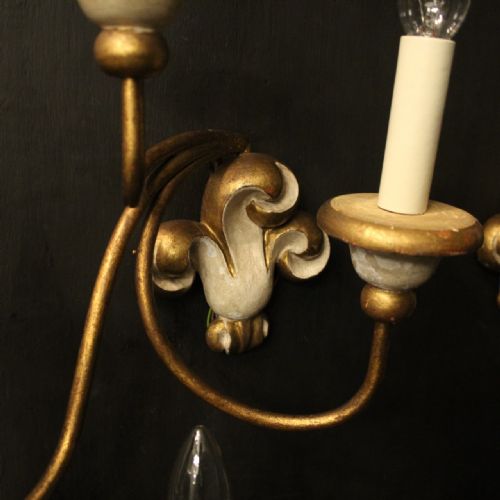 ITALIAN SET OF 4 POLYCHROME GILDED TRIPLE ARM WALL LIGHTS - ADDITIONAL PHOTO 4