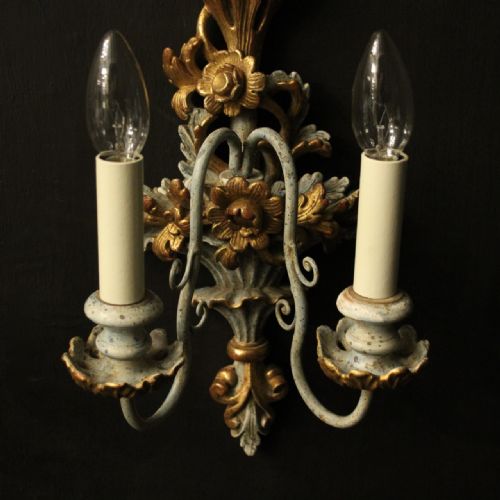 ITALIAN PAIR OF POLYCHROME GILDED WALL LIGHTS - ADDITIONAL PHOTO 6