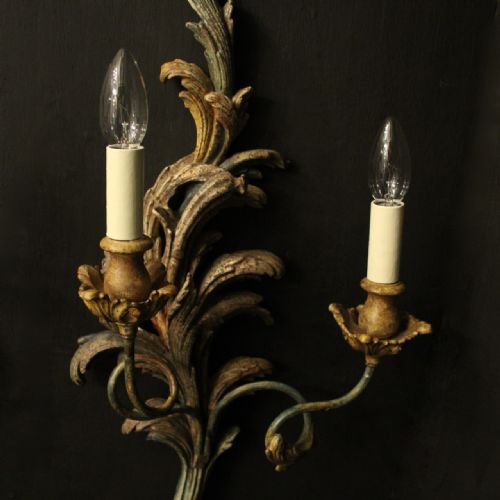 FRENCH PAIR OF POLYCHROME GILDED WALL LIGHTS - ADDITIONAL PHOTO 2