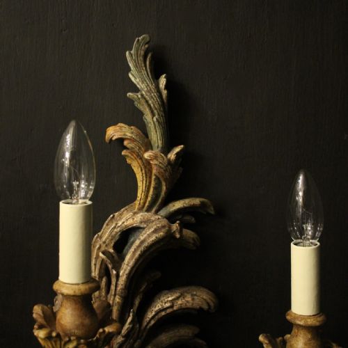 FRENCH PAIR OF POLYCHROME GILDED WALL LIGHTS - ADDITIONAL PHOTO 7