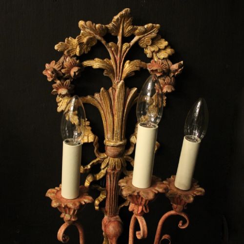 FRENCH PAIR OF POLYCHROME ANTIQUE WALL LIGHTS - ADDITIONAL PHOTO 3