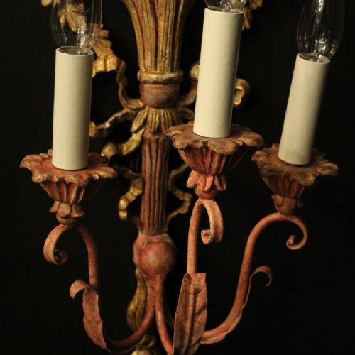 FRENCH PAIR OF POLYCHROME ANTIQUE WALL LIGHTS - ADDITIONAL PHOTO 5