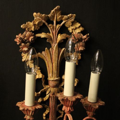 FRENCH PAIR OF POLYCHROME ANTIQUE WALL LIGHTS - ADDITIONAL PHOTO 8