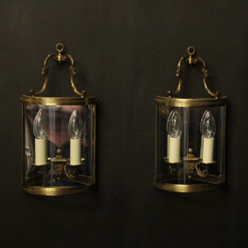 french pair of gilded convex half lanterns - CATEGORY: ANTIQUE LIGHTING - DATED 1930