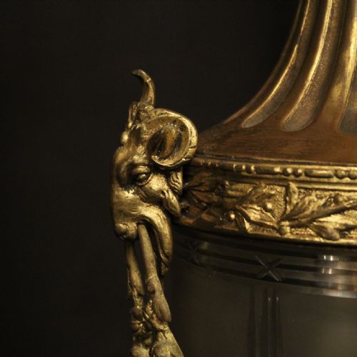 FRENCH 19TH CENTURY GILDED BRONZE RAM HEADED ANTIQUE LANTERN - ADDITIONAL PHOTO 3