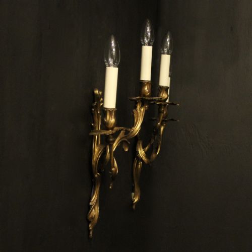 FRENCH PAIR OF GILDED BRONZE ANTIQUE WALL SCONCES - ADDITIONAL PHOTO 9