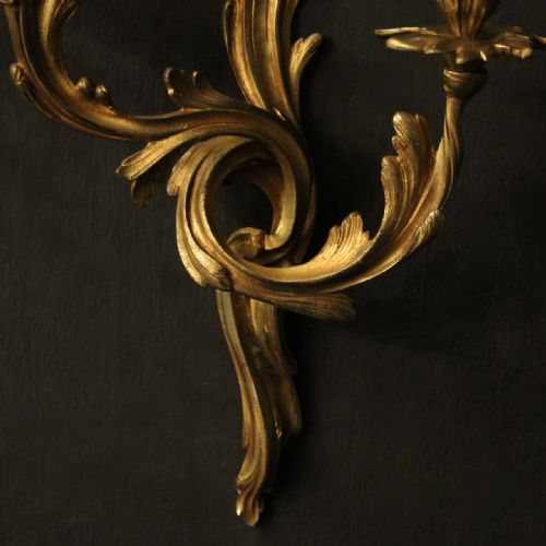 FRENCH PAIR OF BRONZE ANTIQUE WALL SCONCES - ADDITIONAL PHOTO 4