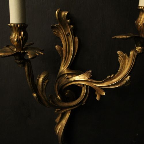 FRENCH PAIR OF BRONZE ANTIQUE WALL SCONCES - ADDITIONAL PHOTO 8