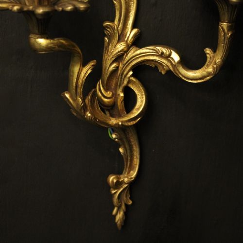 FRENCH PAIR OF GILDED BRONZE ANTIQUE WALL LIGHTS - ADDITIONAL PHOTO 4