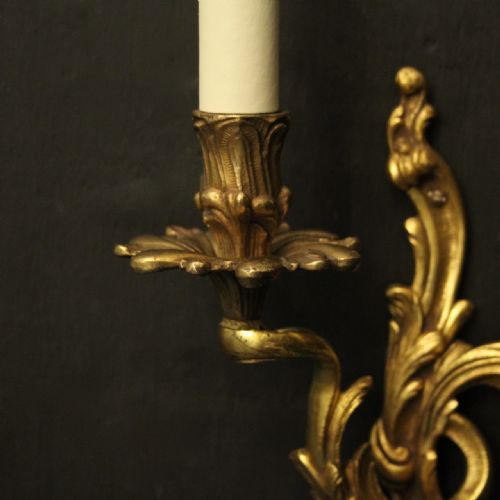 FRENCH PAIR OF GILDED BRONZE ANTIQUE WALL LIGHTS - ADDITIONAL PHOTO 6