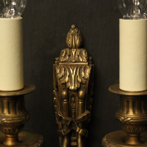 FRENCH PAIR OF GILDED BRONZE ANTIQUE WALL LIGHTS - ADDITIONAL PHOTO 3