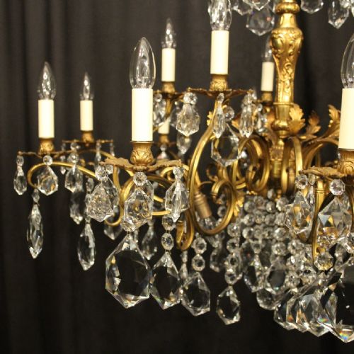 ITALIAN GILDED BRONZE CRYSTAL 20 LIGHT ANTIQUE CHANDELIER - ADDITIONAL PHOTO 3