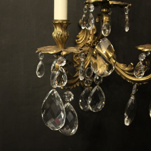 FRENCH PAIR OF GILDED BRONZE CRYSTAL TRIPLE ARM WALL LIGHTS - ADDITIONAL PHOTO 3