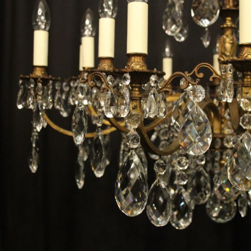 ITALIAN GILDED 16 LIGHT ANTIQUE CHANDELIER - ADDITIONAL PHOTO 1