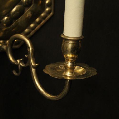 ENGLISH PAIR OF BRASS ANTIQUE WALL LIGHTS - ADDITIONAL PHOTO 3