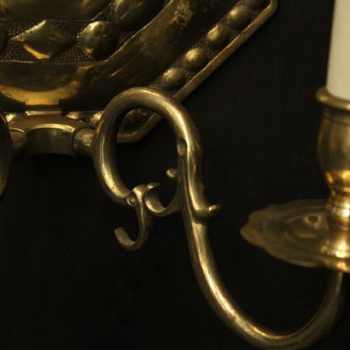 ENGLISH PAIR OF BRASS ANTIQUE WALL LIGHTS - ADDITIONAL PHOTO 5