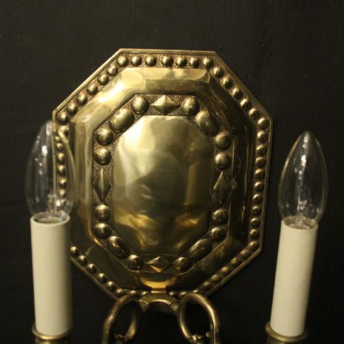 ENGLISH PAIR OF BRASS ANTIQUE WALL LIGHTS - ADDITIONAL PHOTO 6