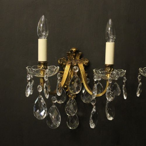 FRENCH PAIR OF GILDED TWIN ARM ANTIQUE WALL LIGHTS - ADDITIONAL PHOTO 1