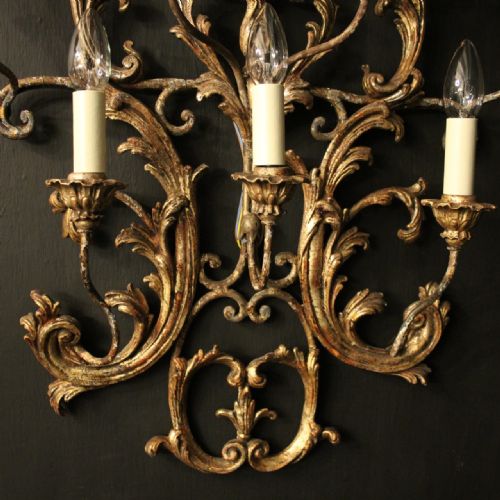 ITALIAN LARGE SINGLE POLYCHROME ANTIQUE WALL LIGHT - ADDITIONAL PHOTO 1