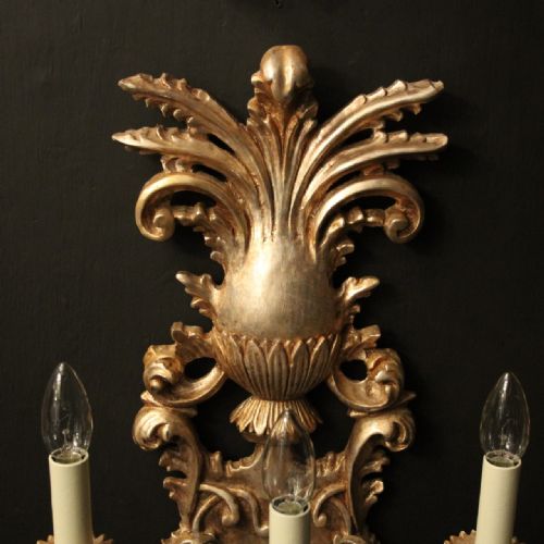 FLORENTINE SET OF 4 TRIPLE ARM GILTWOOD WALL LIGHTS - ADDITIONAL PHOTO 3