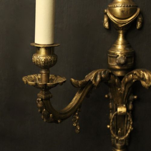 FRENCH PAIR OF BRONZE ANTIQUE WALL SCONCES - ADDITIONAL PHOTO 5