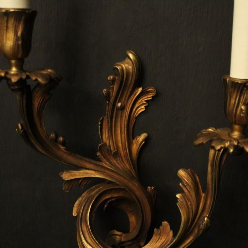 FRENCH PAIR OF BRONZE ANTIQUE WALL SCONCES - ADDITIONAL PHOTO 2