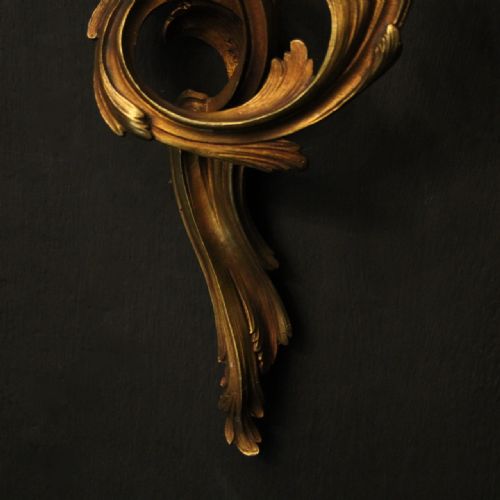 FRENCH PAIR OF BRONZE ANTIQUE WALL SCONCES - ADDITIONAL PHOTO 4