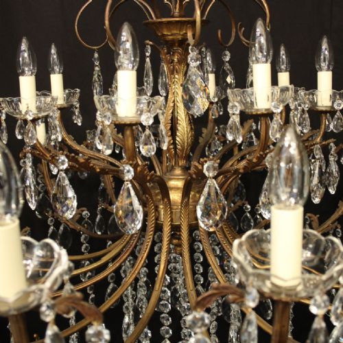 ITALIAN GILDED 24 LIGHT ANTIQUE CHANDELIER - ADDITIONAL PHOTO 5