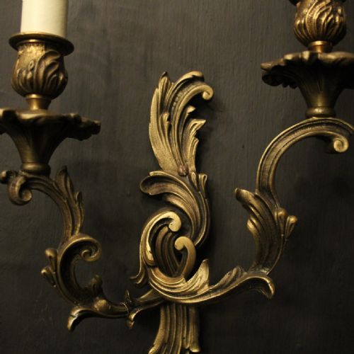 FRENCH PAIR OF BRONZE ANTIQUE WALL LIGHTS - ADDITIONAL PHOTO 3