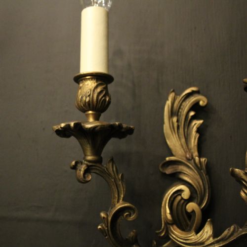 FRENCH PAIR OF BRONZE ANTIQUE WALL LIGHTS - ADDITIONAL PHOTO 4