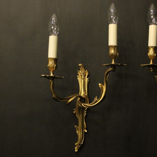 FRENCH PAIR OF GILDED BRONZE ANTIQUE WALL SCONCES - ADDITIONAL PHOTO 1
